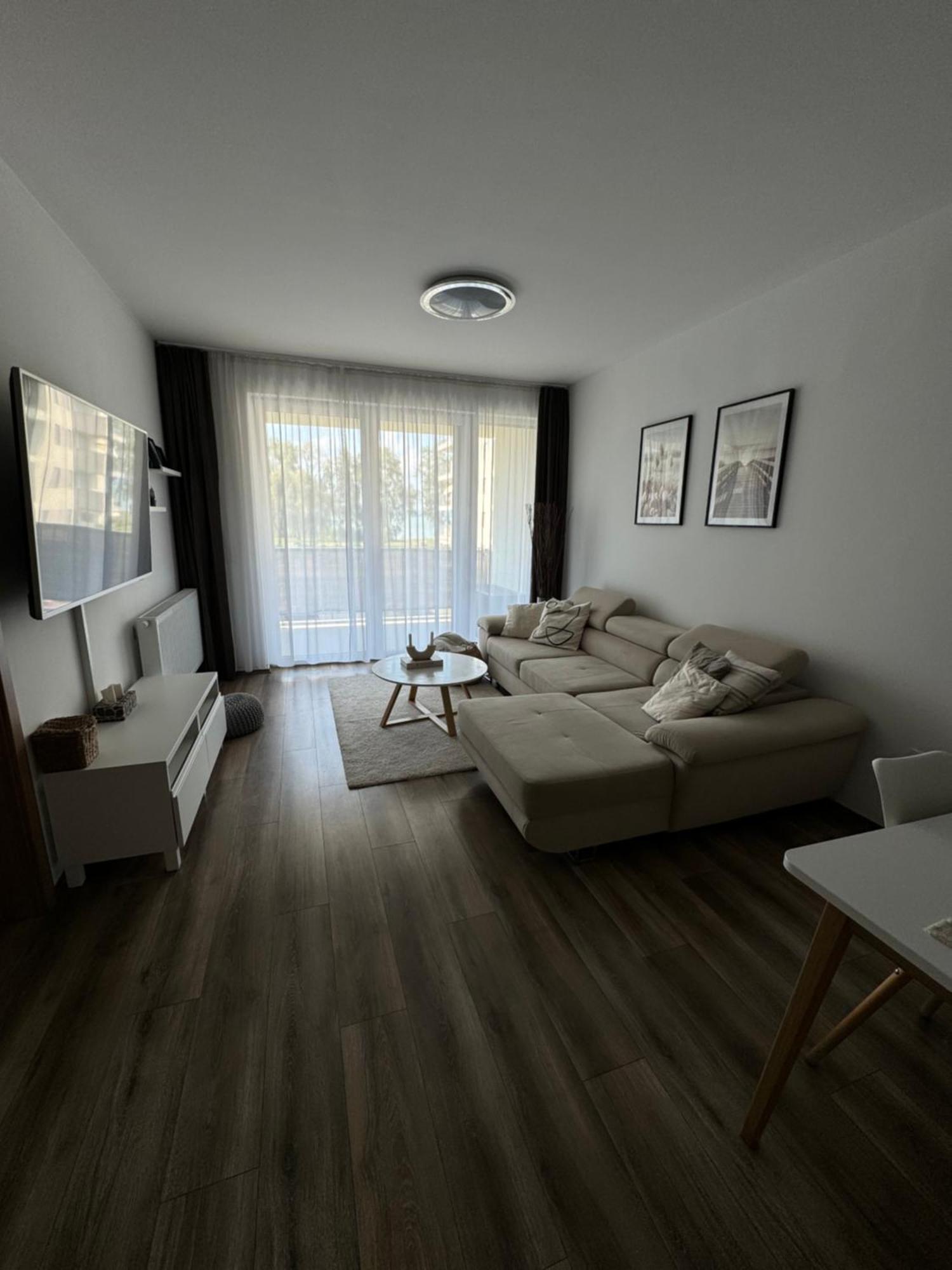 Lelle Resort Apartman 발라톤엘 외부 사진