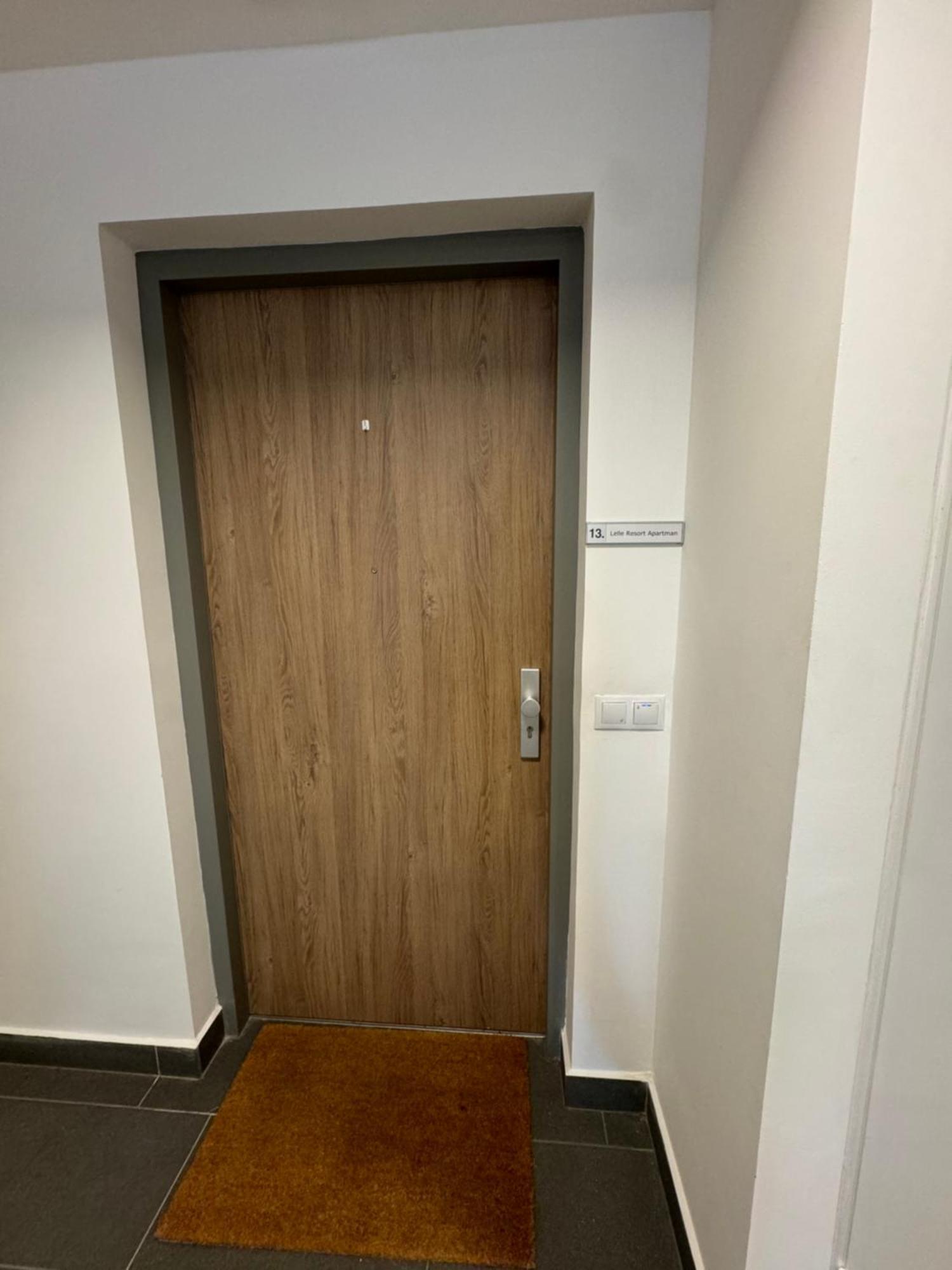 Lelle Resort Apartman 발라톤엘 외부 사진